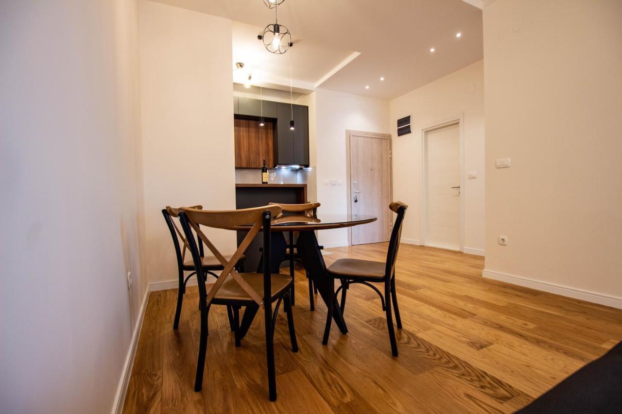 באר Follow The Sun - 4 Person Apartment מראה חיצוני תמונה