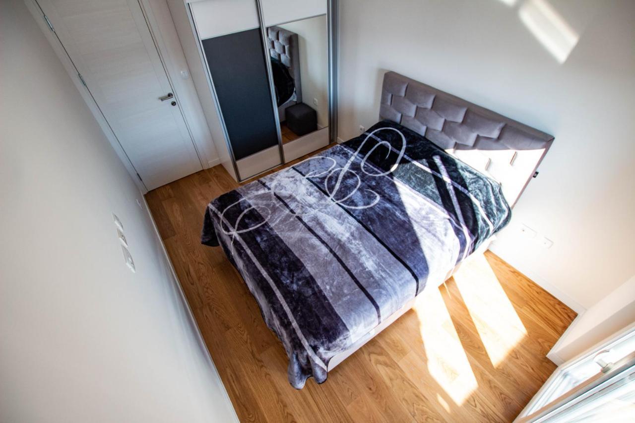 באר Follow The Sun - 4 Person Apartment מראה חיצוני תמונה