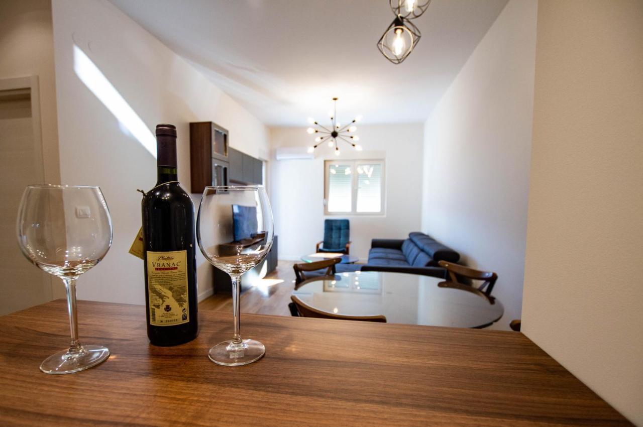 באר Follow The Sun - 4 Person Apartment מראה חיצוני תמונה