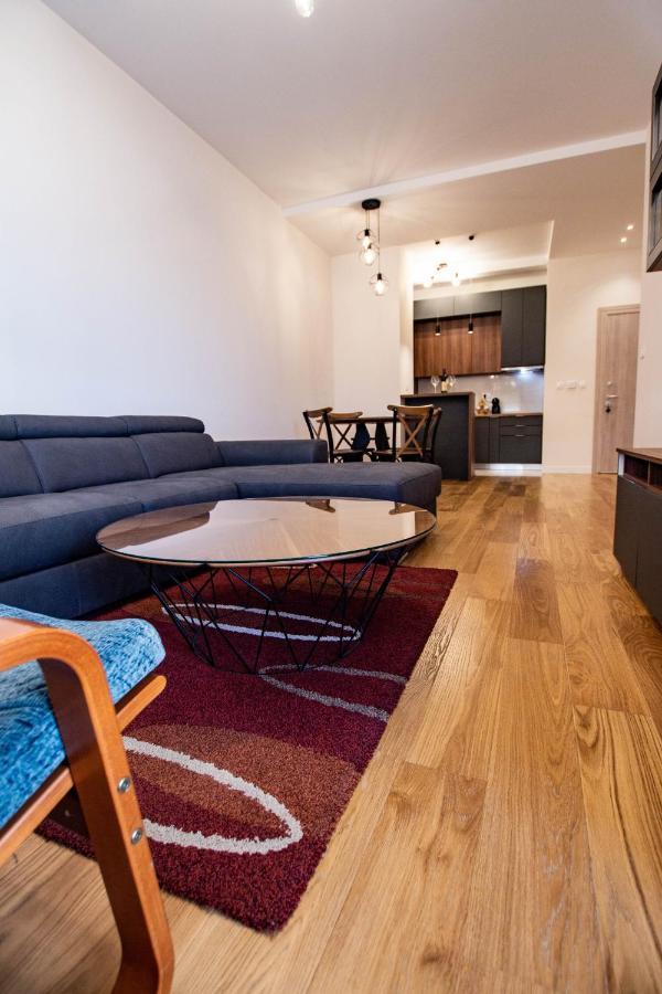 באר Follow The Sun - 4 Person Apartment מראה חיצוני תמונה